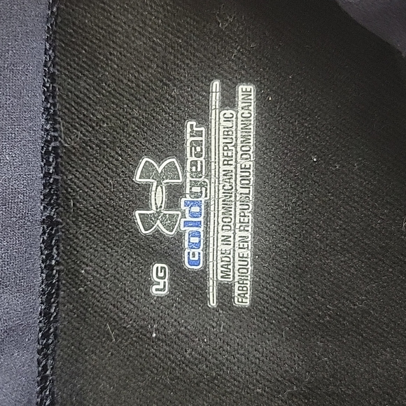 Under Armour cold gear base layer - Picture 3 of 4